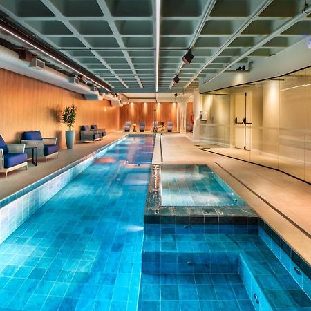 Hotel Meliá Paulista San Paolo Esterno foto The swimming pool at the hotel