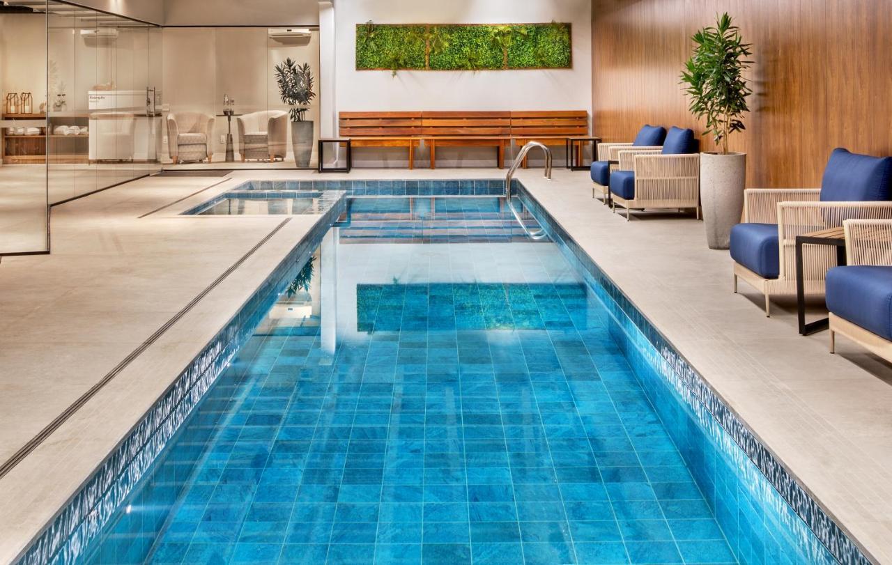 Hotel Meliá Paulista San Paolo Esterno foto Indoor pool at the Four Seasons Hotel, Hong Kong